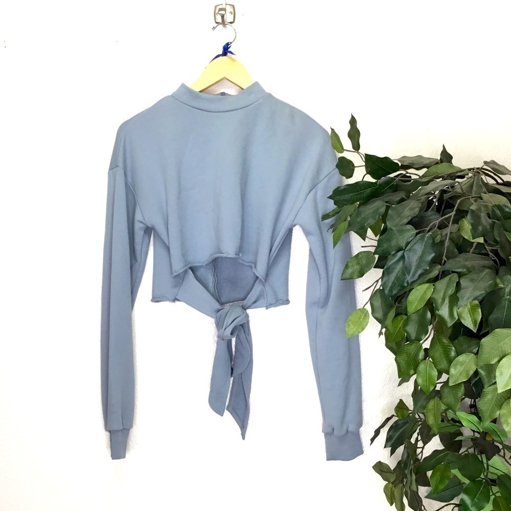 Akira Cropped Blue Sweatshirt with Tie Front